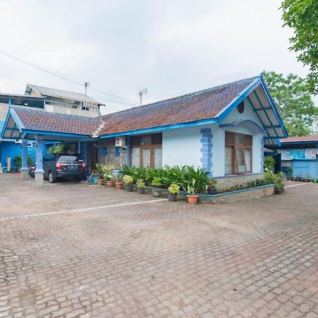 فندق Reddoorz Syariah At Jl Pangeran Hidayatullah سيانجور المظهر الخارجي الصورة