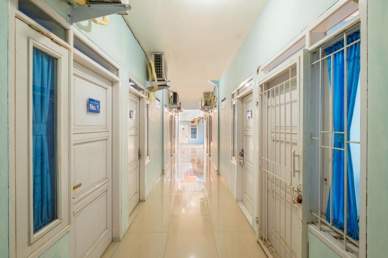 فندق Reddoorz Syariah At Jl Pangeran Hidayatullah سيانجور المظهر الخارجي الصورة